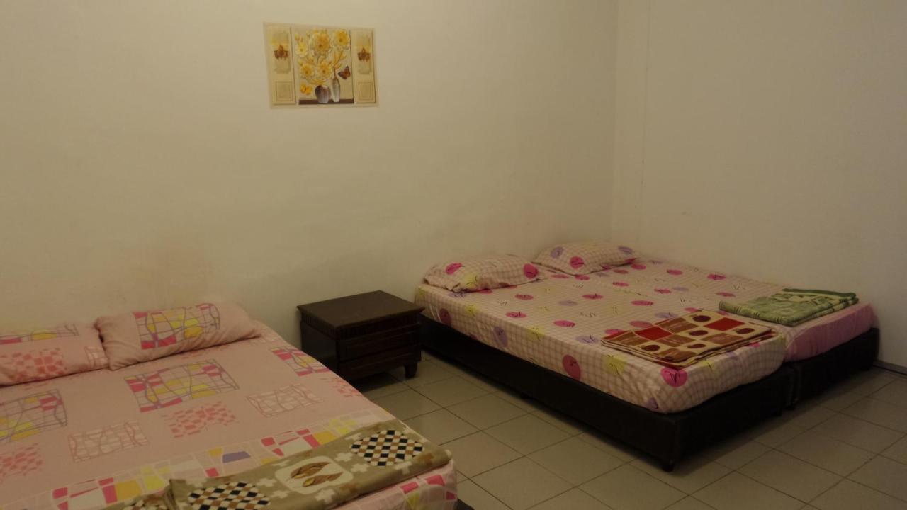 Inn Just George Town